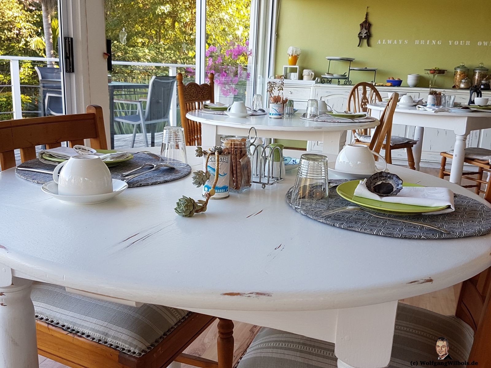 Stannards Guest Lodge Knyzna Frühstückstisch