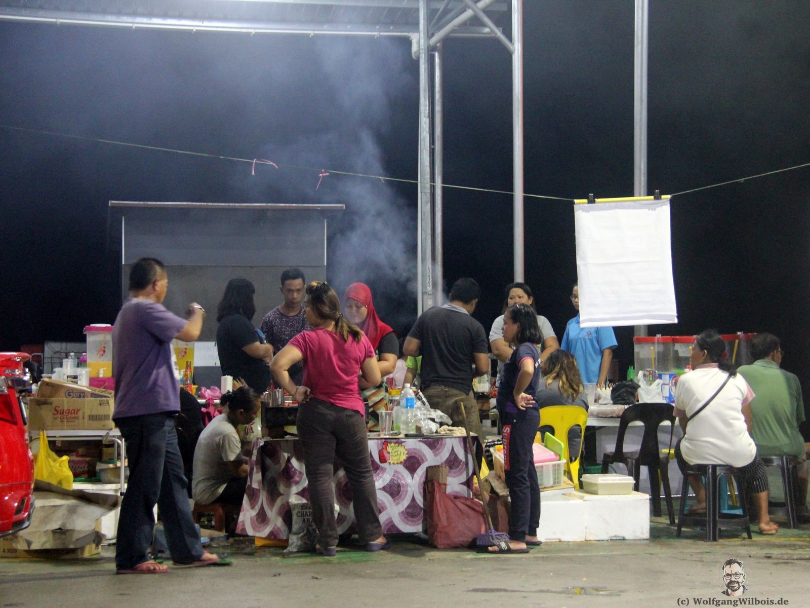 Backpacking Borneo- Tag 04 Kapit Night Street Market