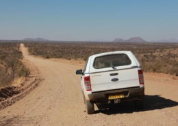 Namibia Tag 02 schotterpiste