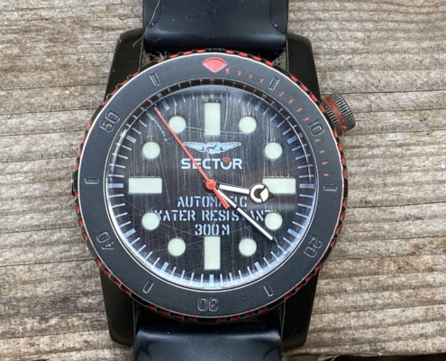 Automatikuhr Sector no limits Dive 300 Kollektion